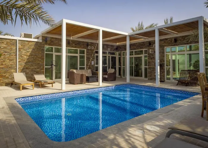 Dar 66 Pool Chalets With Jacuzzi
